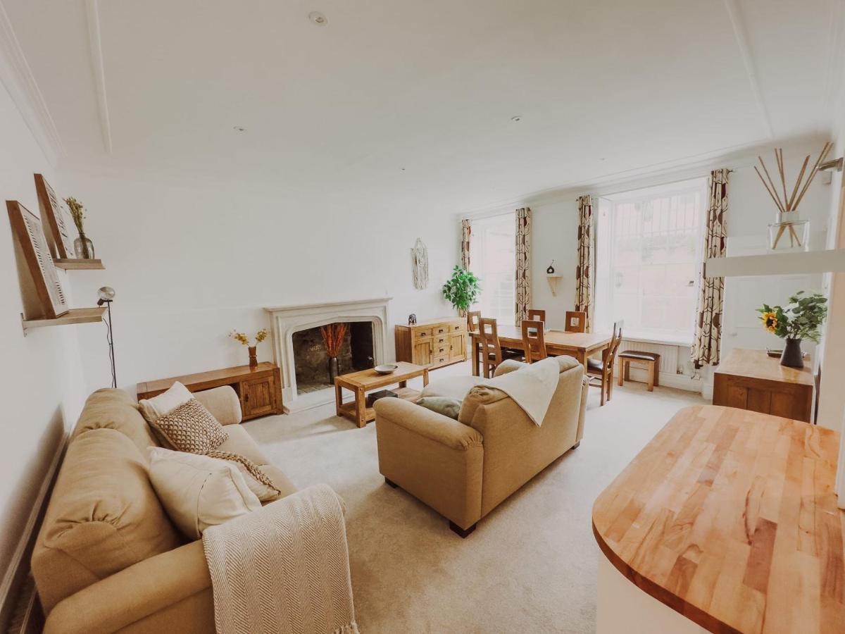 Garden Flat In Period Property Centrally Located Bath Exteriör bild
